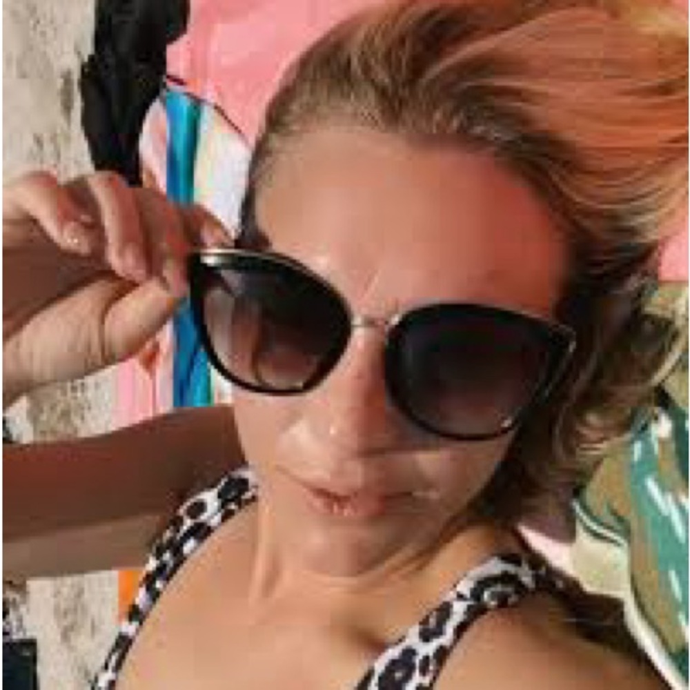 Stylish Black Sunglasses